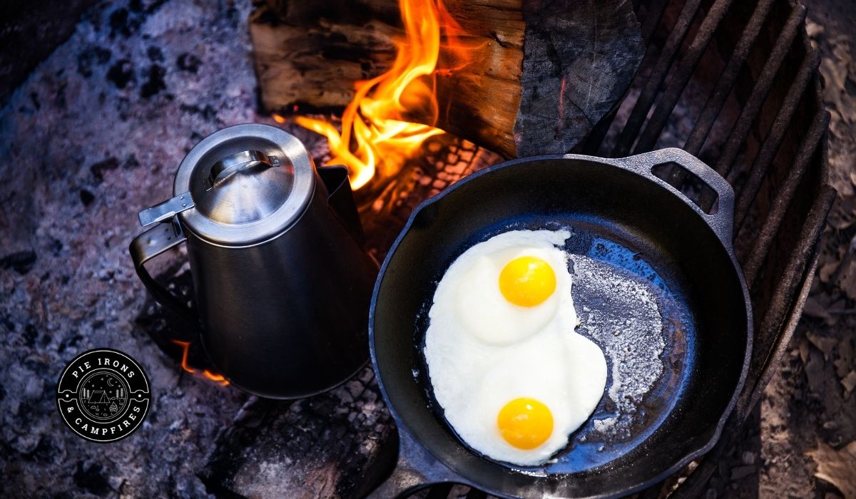 18 Delicious Breakfast Recipes for Camping @ PieIronsAndCampfires.com