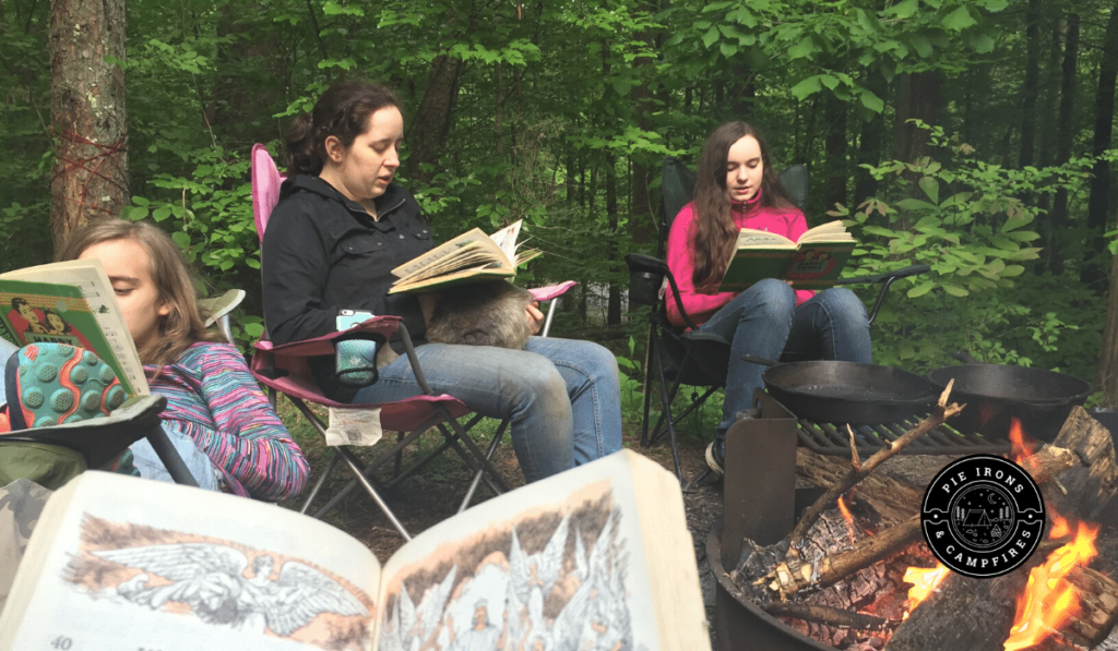 How to Plan Family Worship for a Camp Out @ PieIronsAndCampfires.com